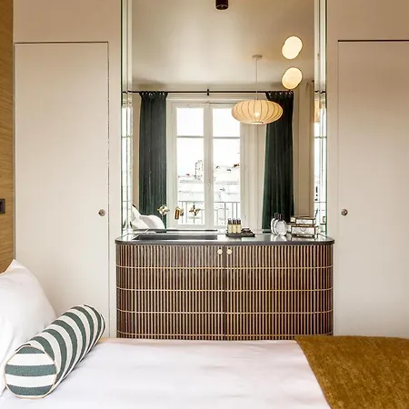 Habitat Parisien 2br-2ba Ac Madeleine -opera Parigi