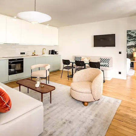 Habitat Parisien 2br-2ba Ac Madeleine -opera Parigi