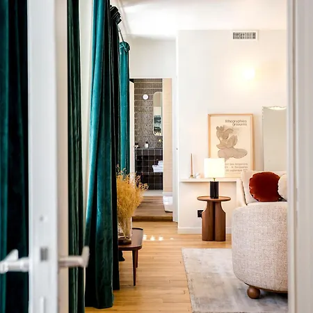 Habitat Parisien 2br-2ba Ac Madeleine -opera Appartamento